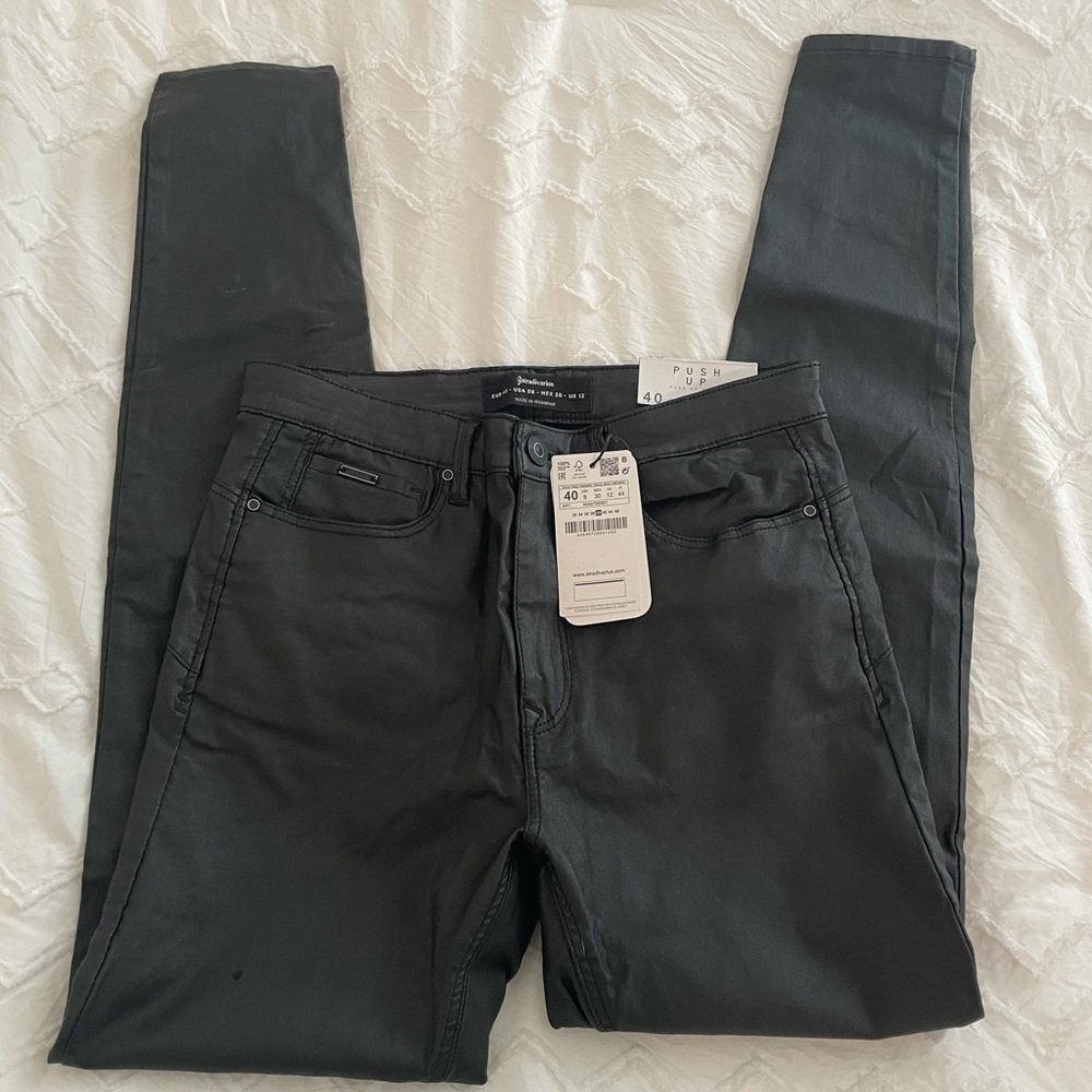 Black jeggings